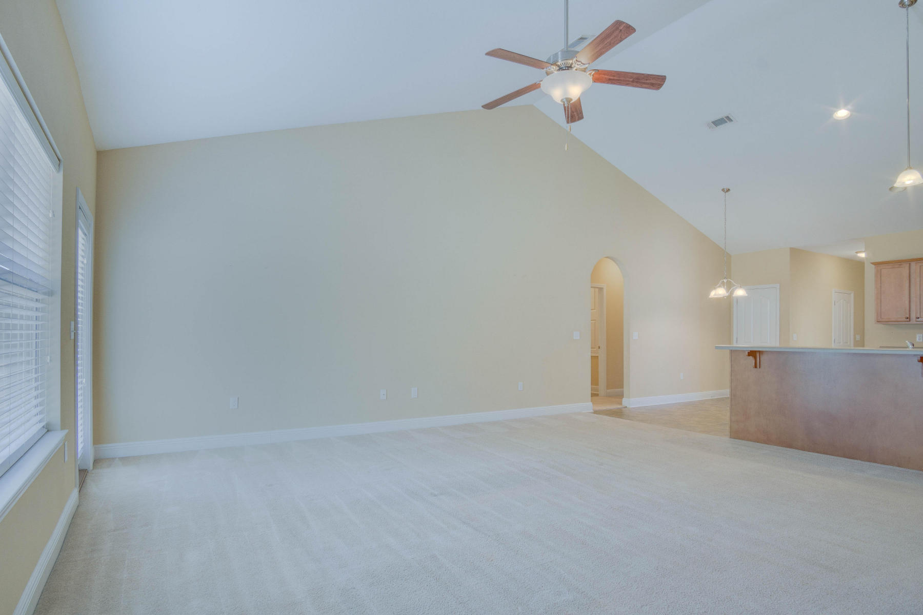 ROLLING RIDGE S/D - Residential Lease