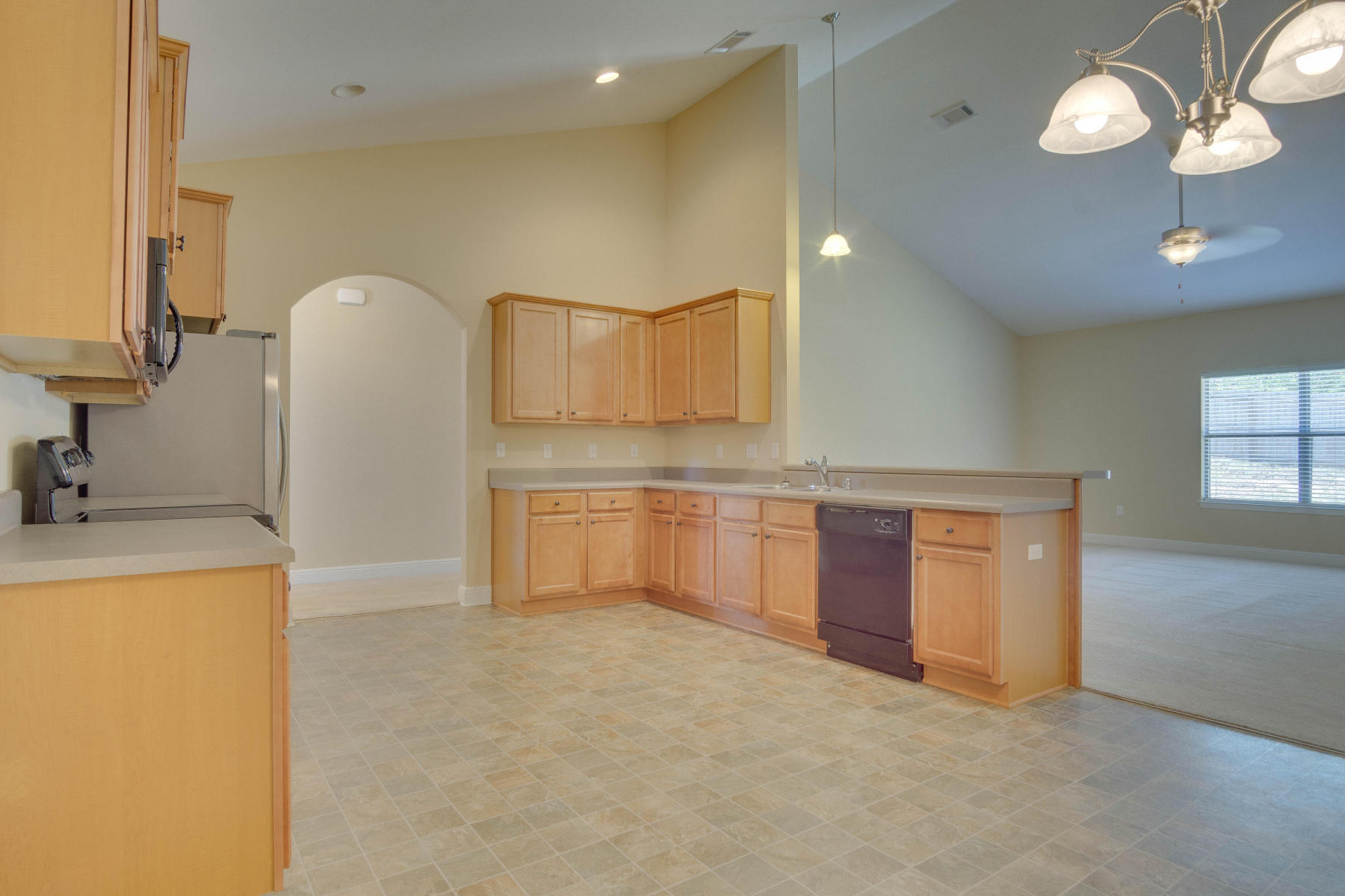 ROLLING RIDGE S/D - Residential Lease