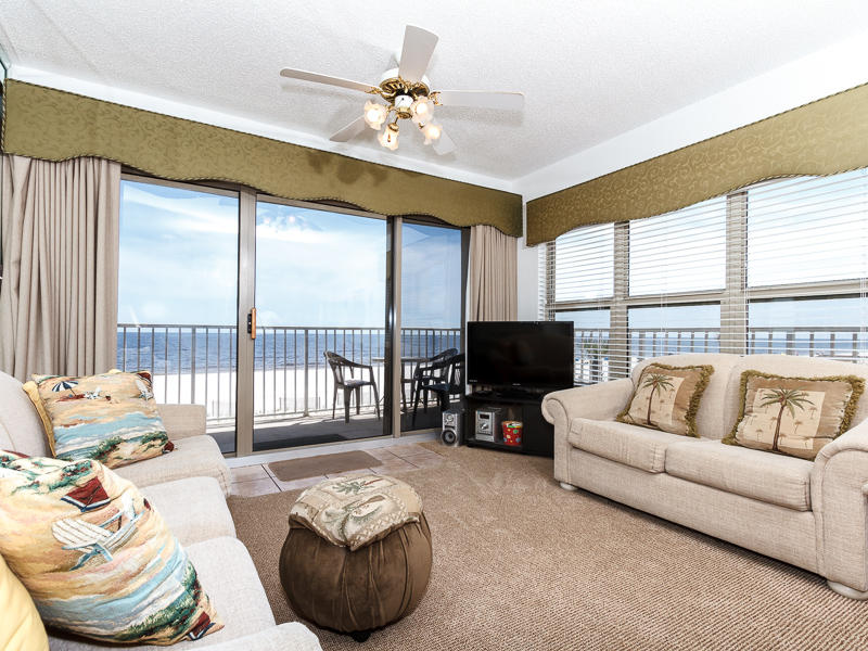 EMERALD TOWERS WEST CONDO - Residential