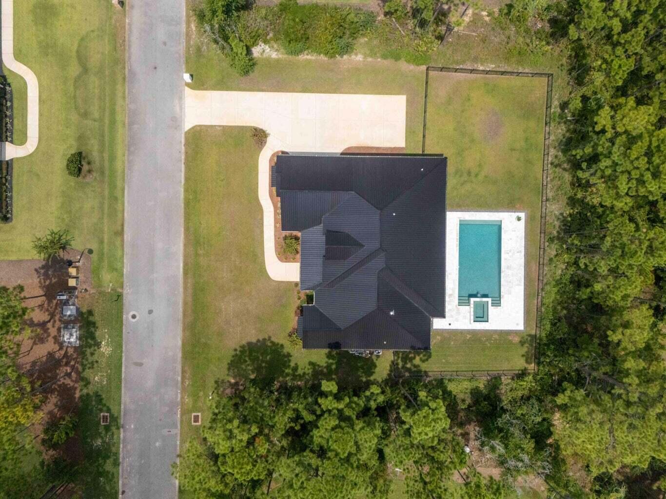 SECLUSION BAY - Residential