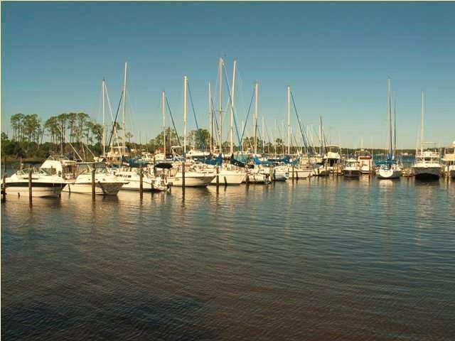LAKESIDE CONDO AT BLUEWATER BAY - Residential