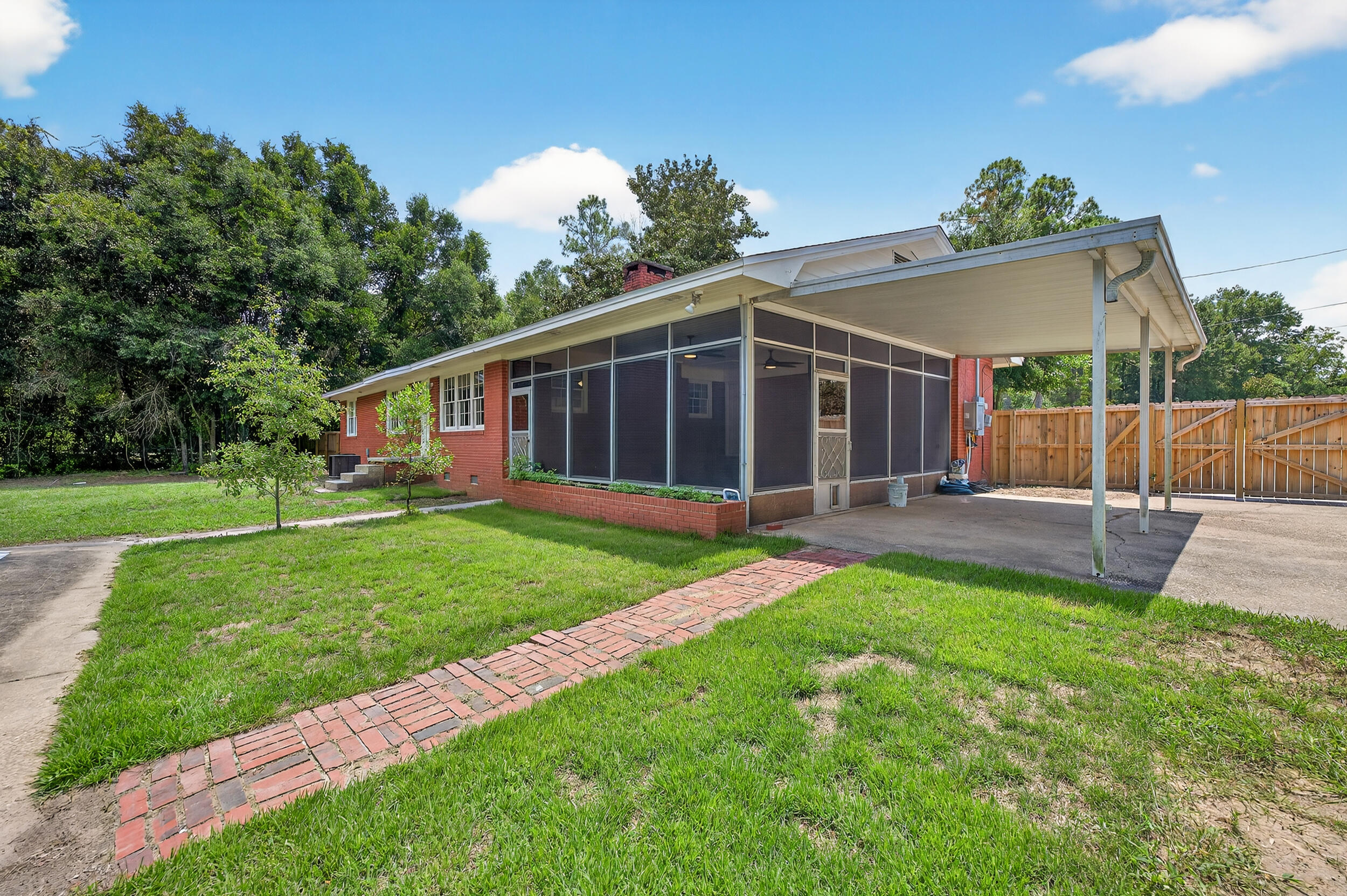 231100.00 - Residential Lease