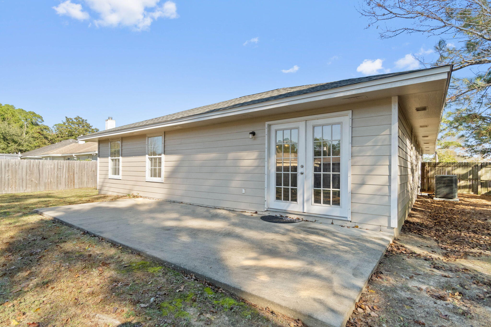 WYNNEHAVEN BEACH ESTATES - Residential