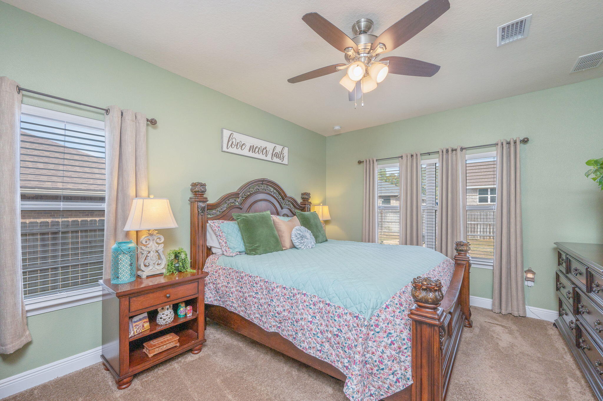 CHARLESTON PLACE - Residential