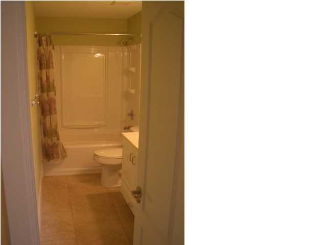 CASA LOMA S/D - Residential Lease
