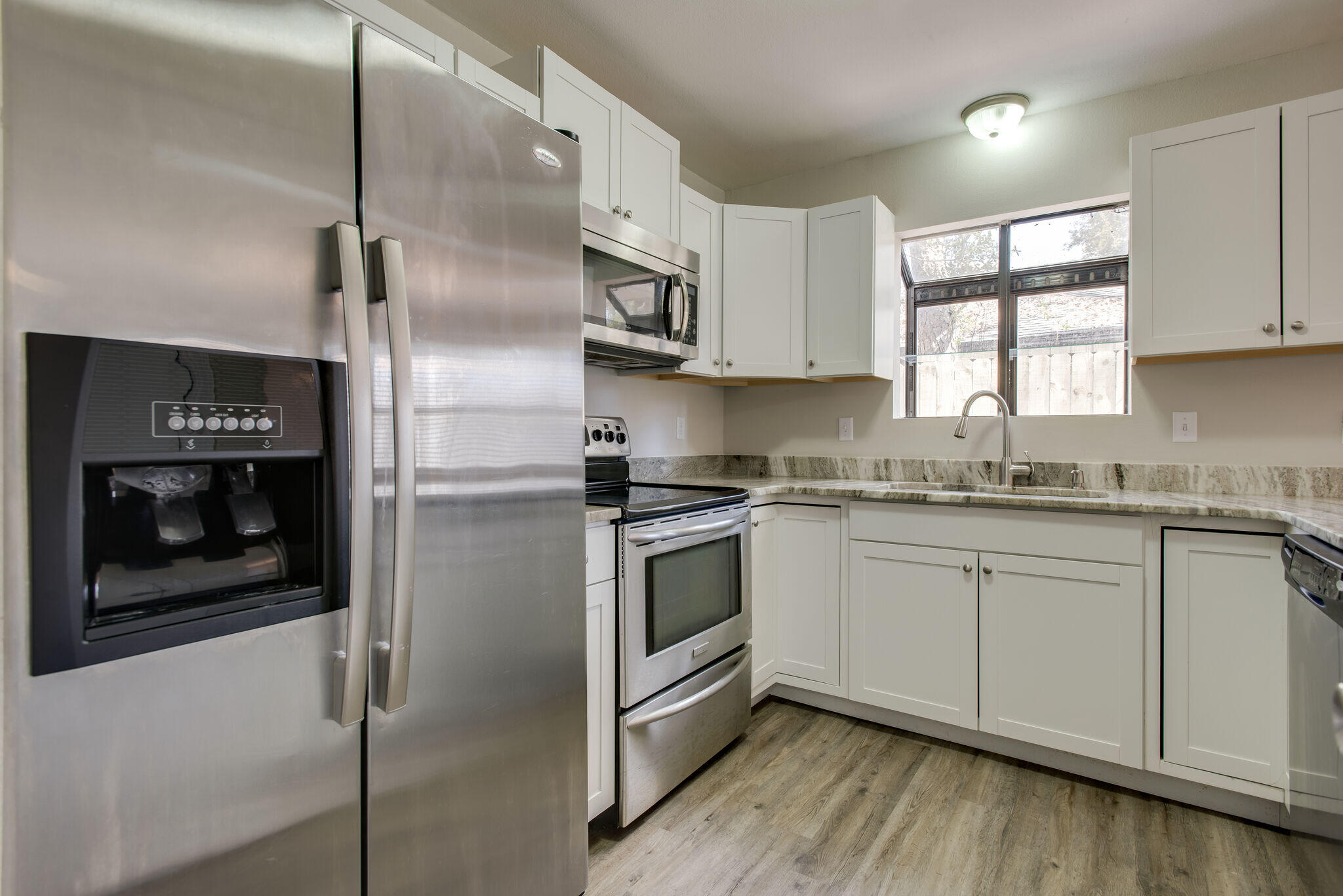 POST OAK PLACE PH 2 - Residential Lease
