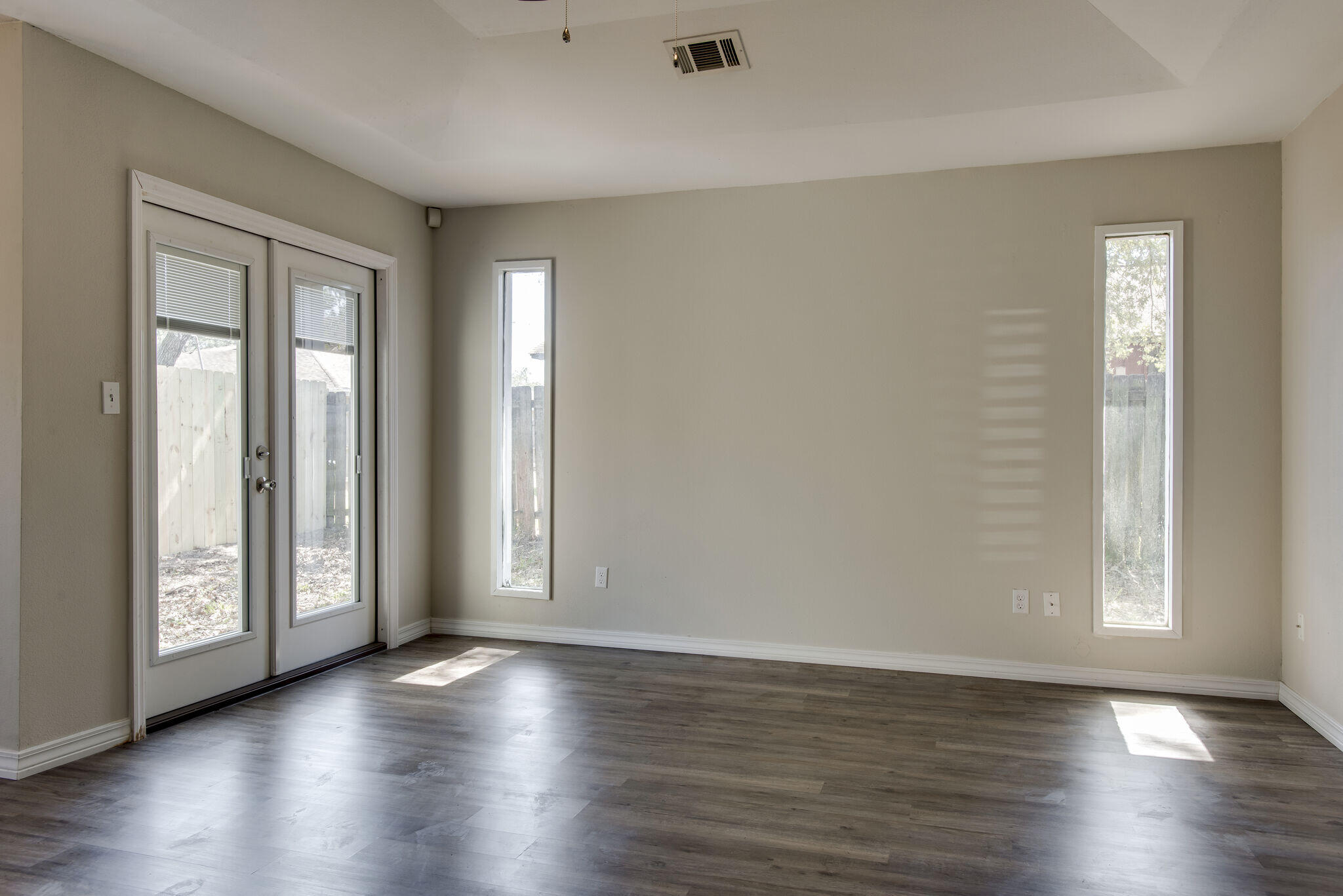 POST OAK PLACE PH 2 - Residential Lease