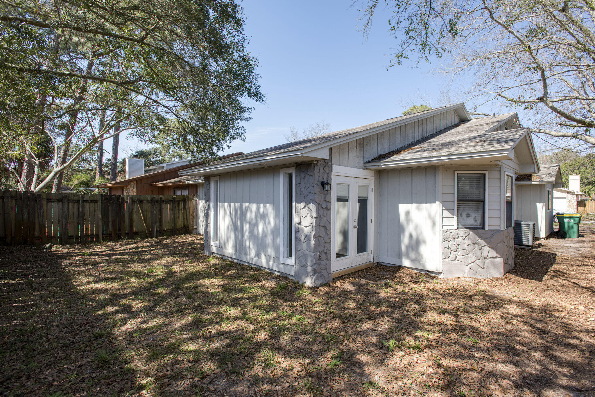 POST OAK PLACE PH 2 - Residential Lease