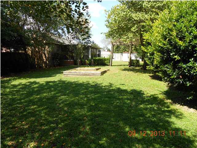 CHEROKEE BEND S/D - Residential Lease