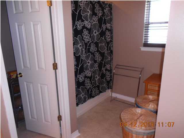 CHEROKEE BEND S/D - Residential Lease