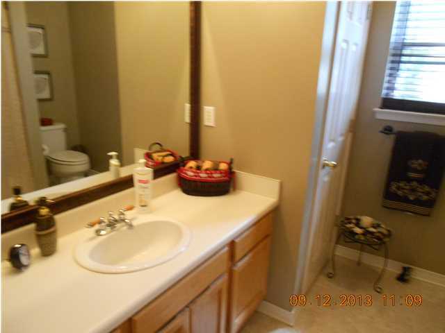 CHEROKEE BEND S/D - Residential Lease
