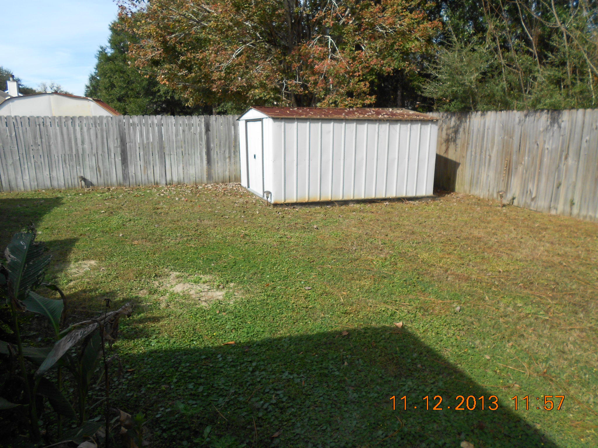 CHEROKEE BEND S/D - Residential Lease