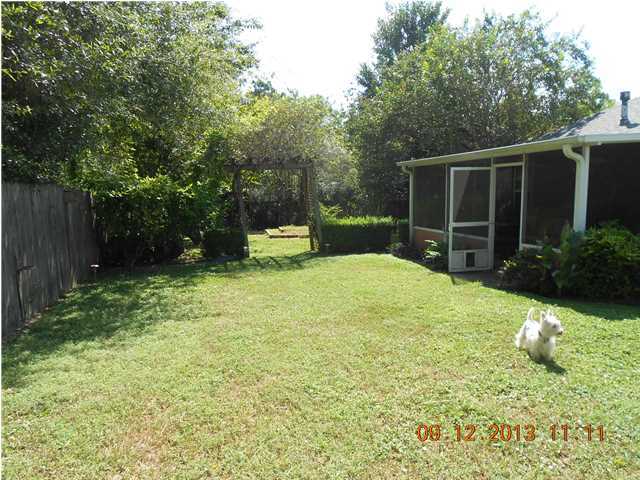 CHEROKEE BEND S/D - Residential Lease