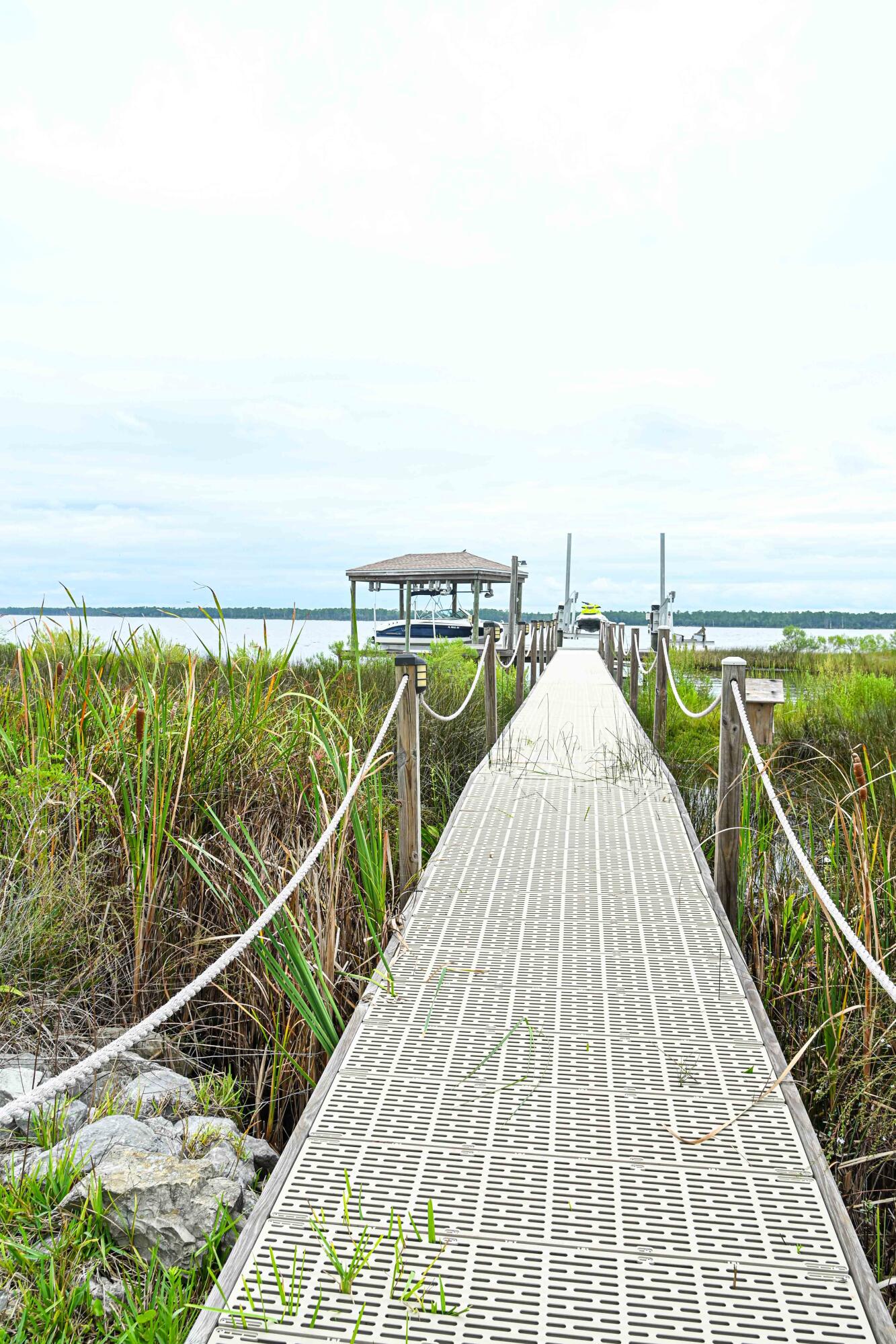 MOSSY COVE - Residential