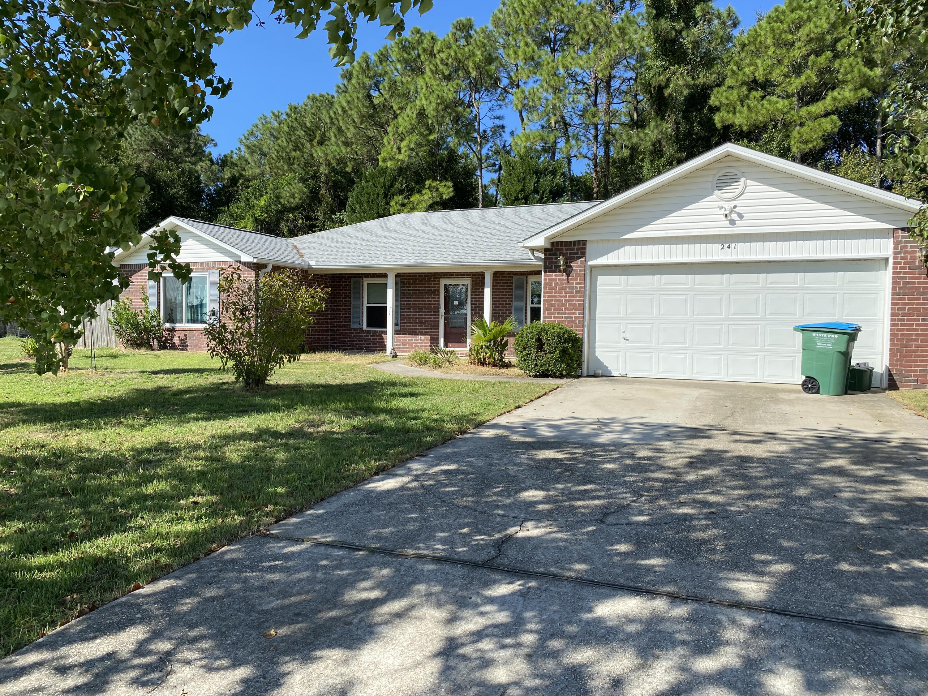 COUNTRYVIEW EST 10TH ADD - Residential Lease