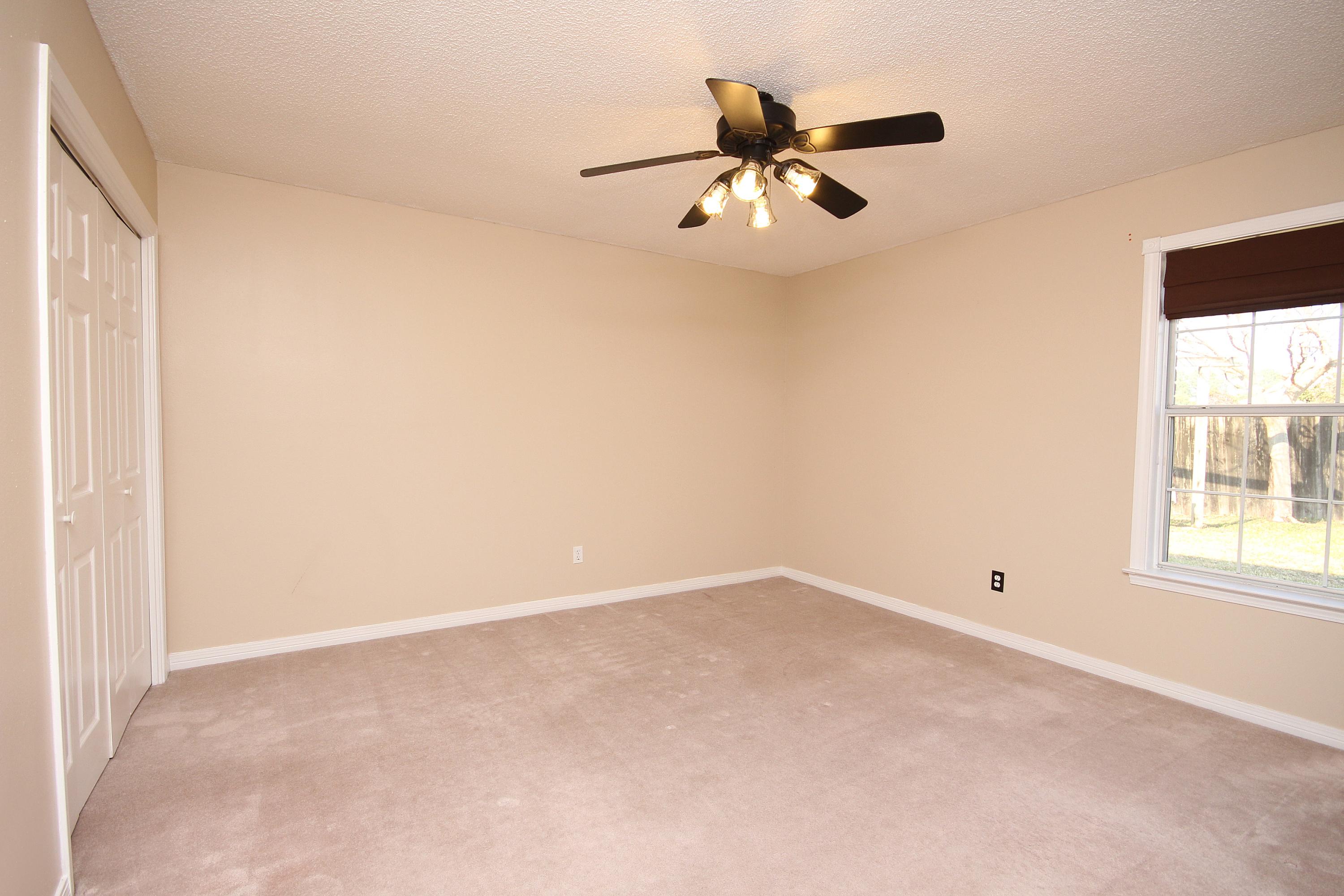 BRISTOL PARK - Residential Lease