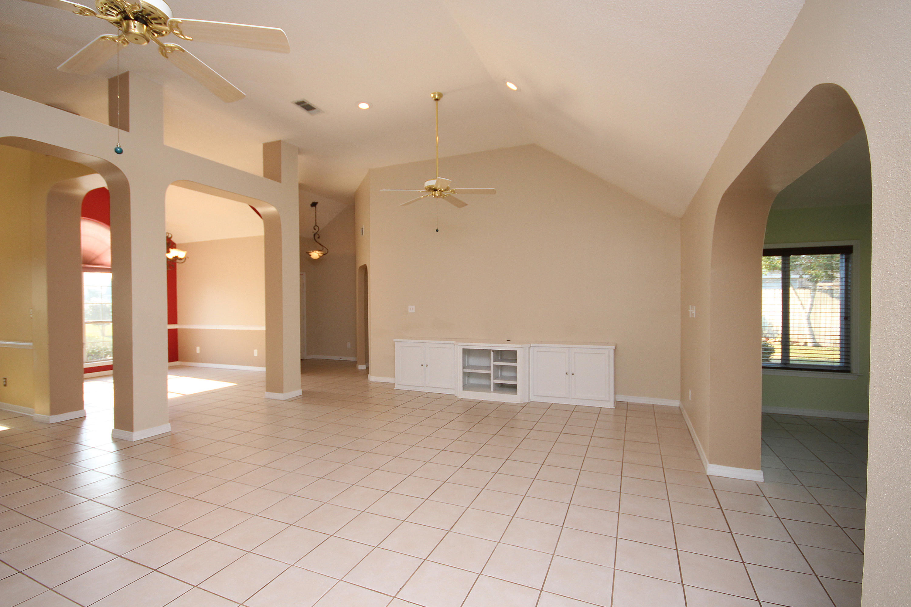 BRISTOL PARK - Residential Lease