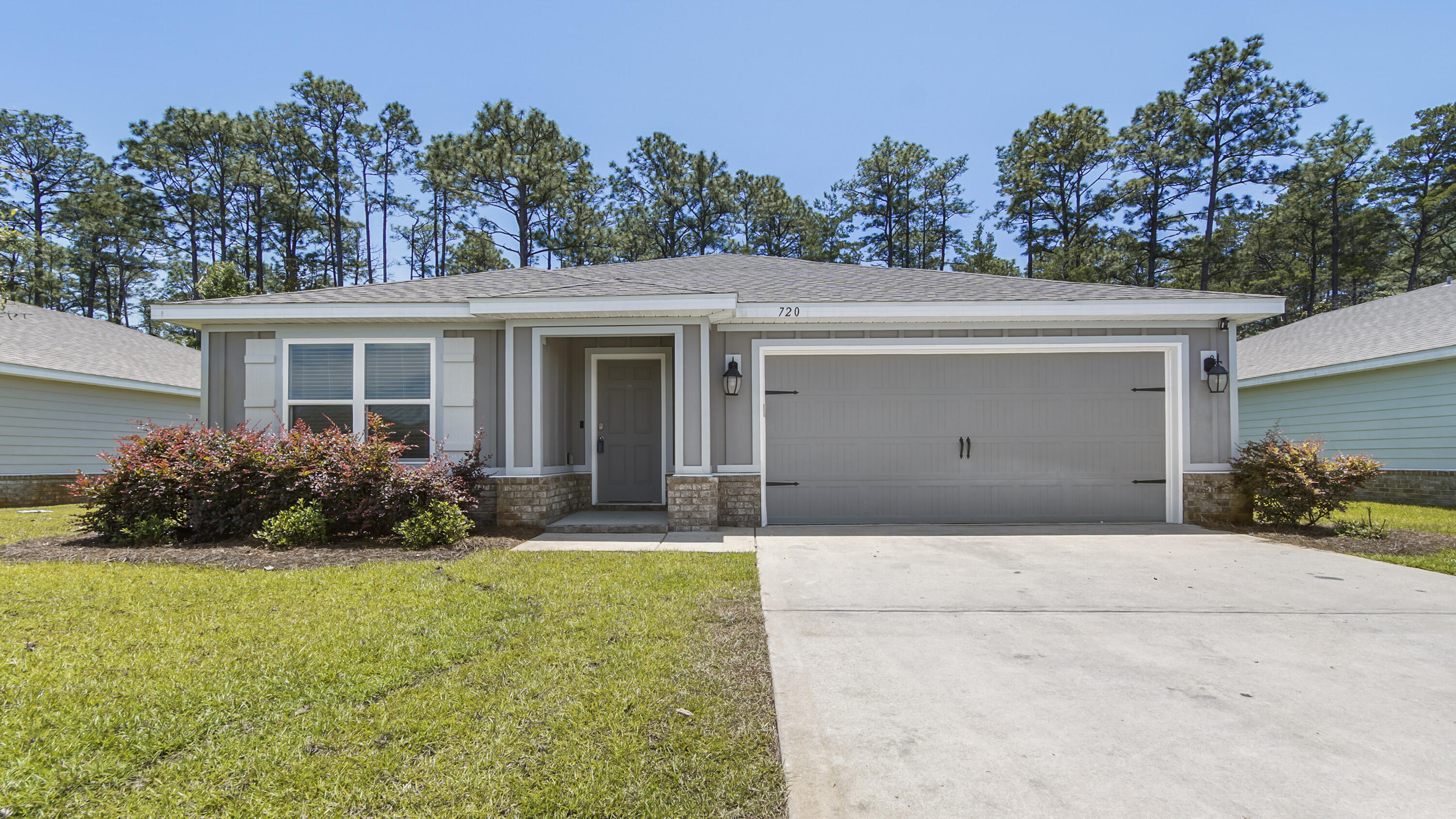 RIVERWALK - Residential