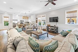 SEACREST BEACH - Residential