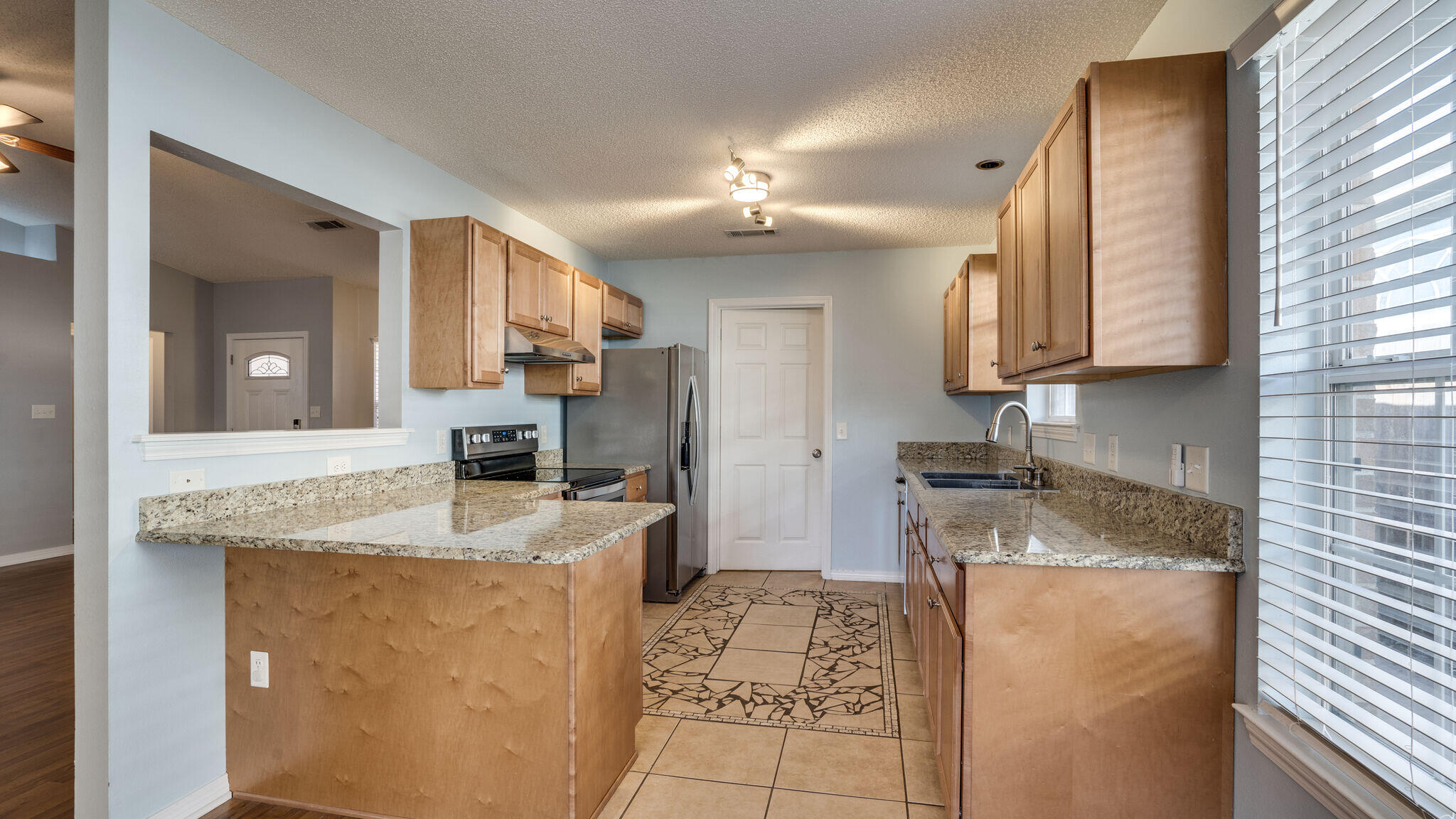 RUSH PARK WEST S/D - Residential Lease
