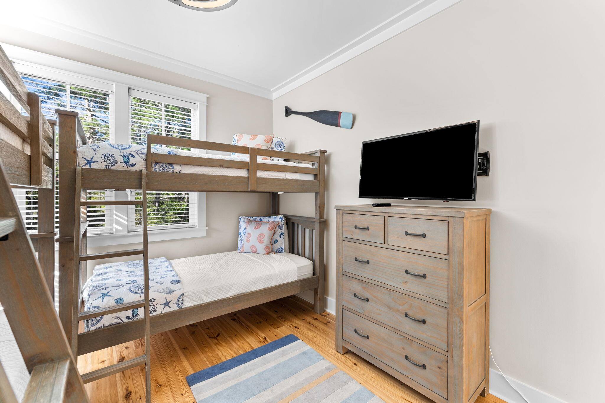 FOREST LAKES - Residential