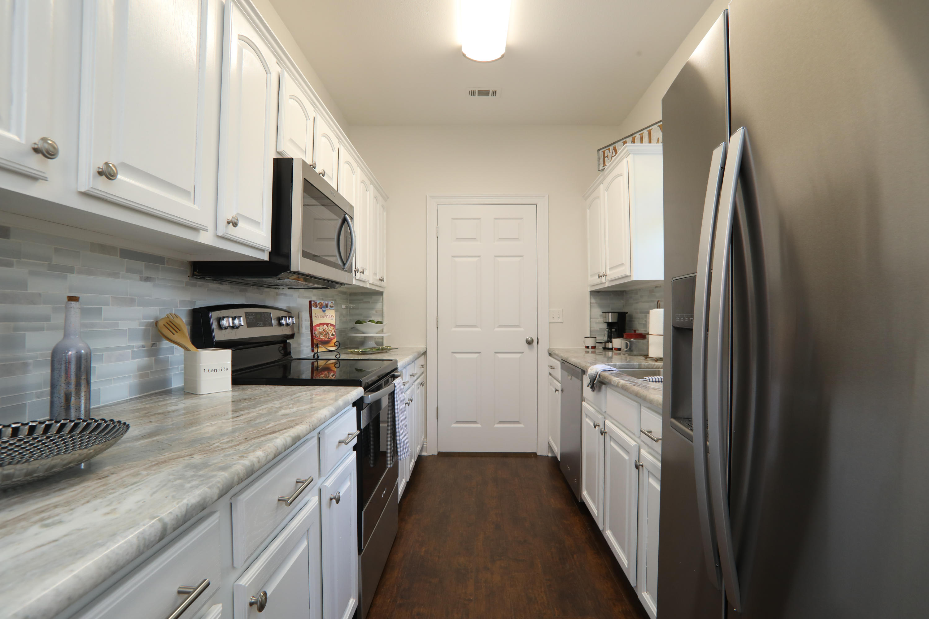 PORT DIXIE LOTS 27 & 28 BLK 61 - Residential