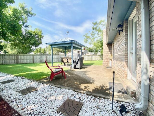 MEADOW WOODS - Residential Lease