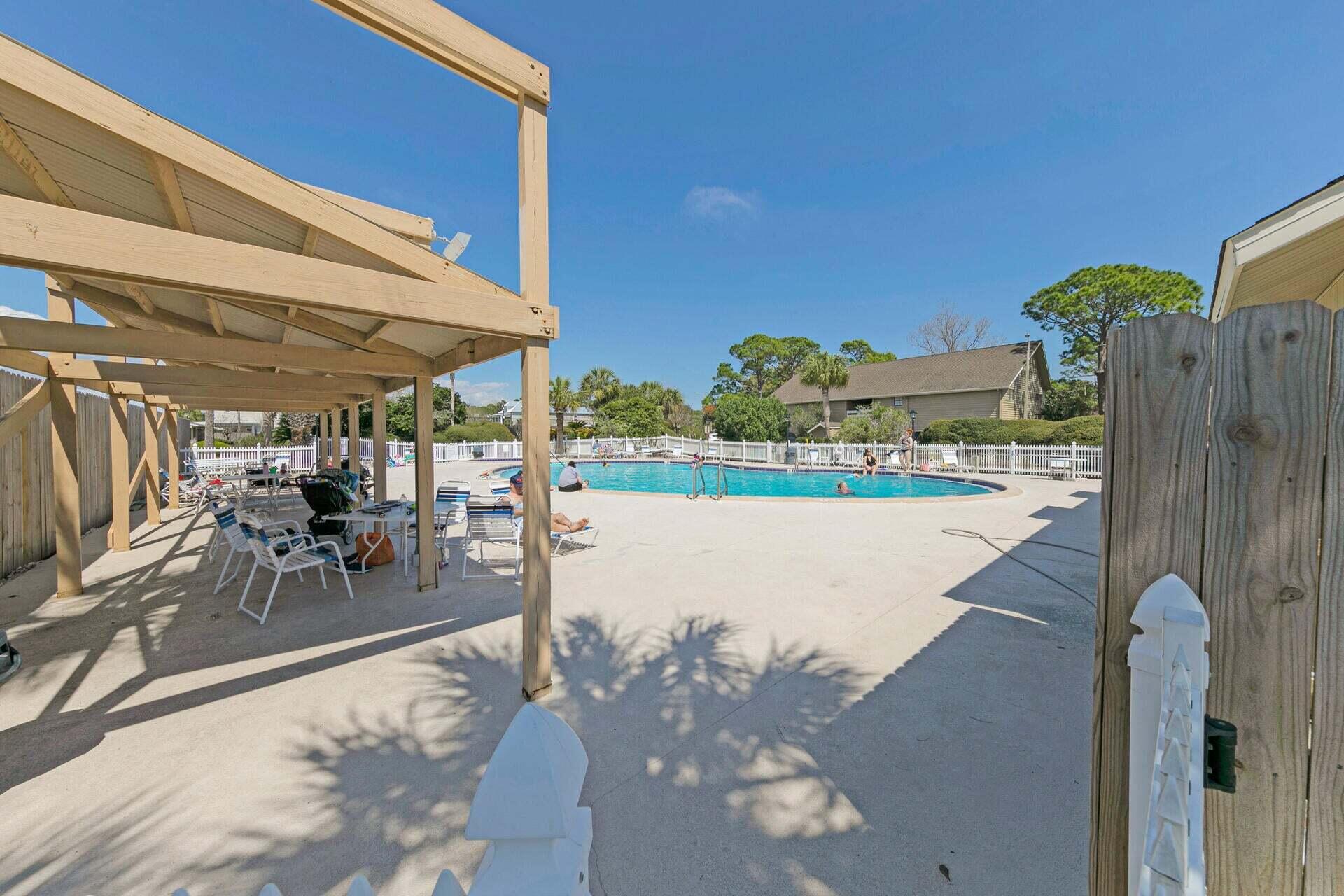 SEASCAPE CONDO PH 10 - Residential