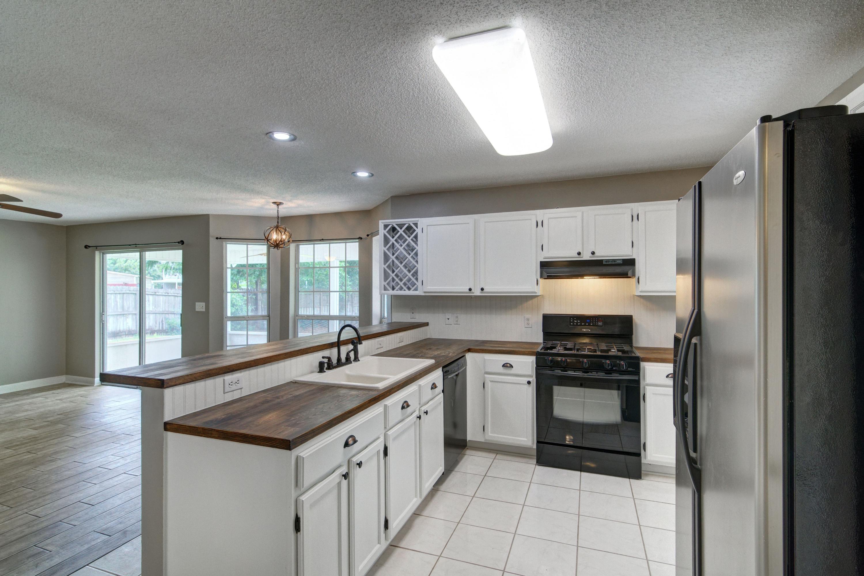 FOREST COVE - Residential