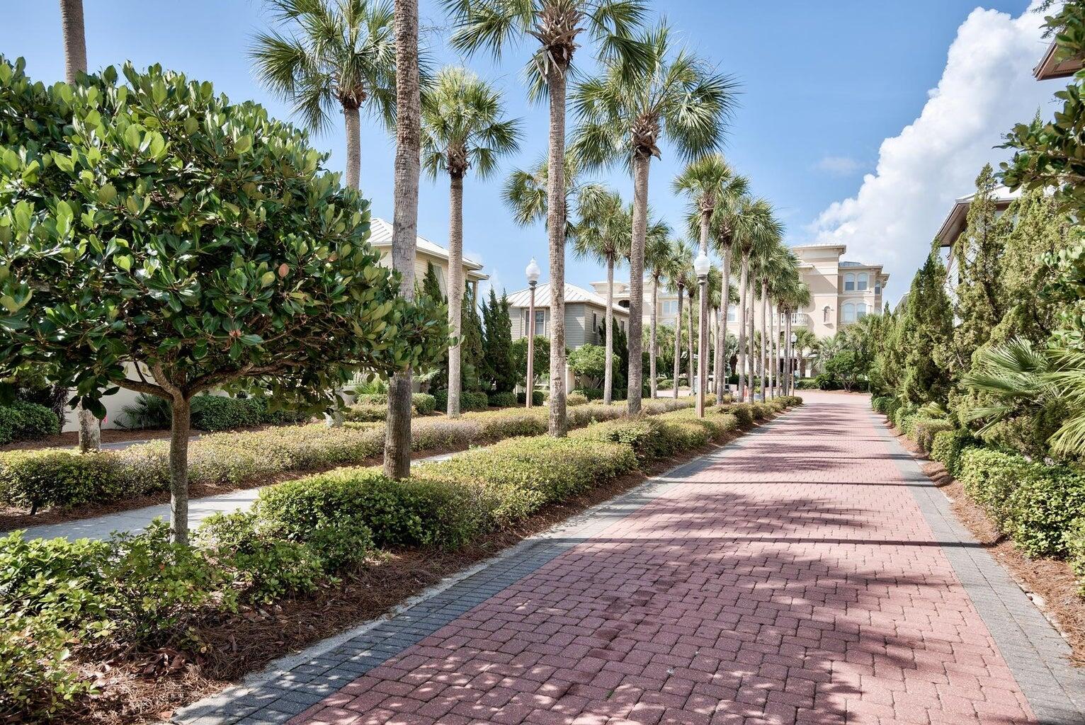 ALEXANDER AT PALM COURT - Residential
