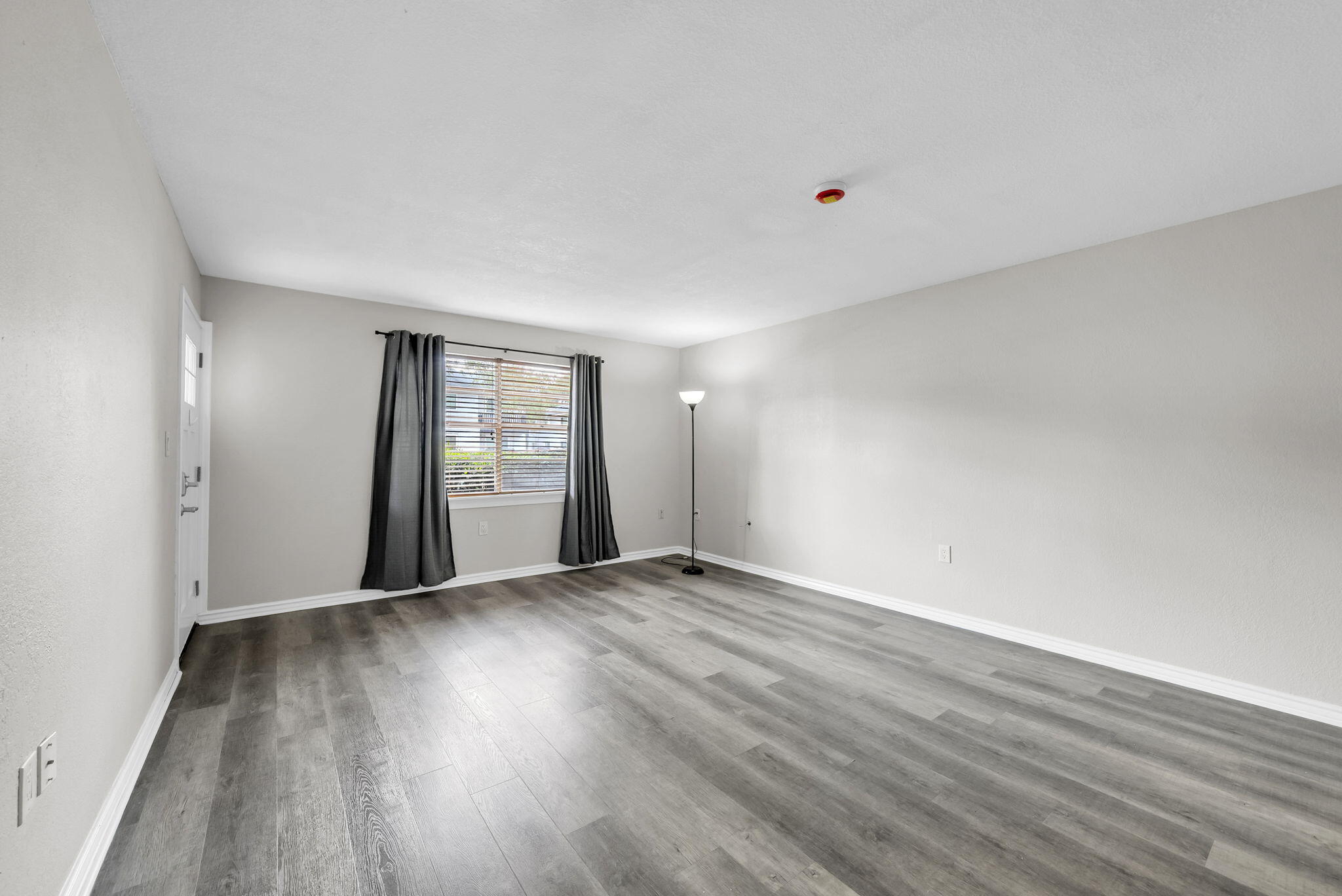 FAIR OAKS VILLAGE CONDO - Residential