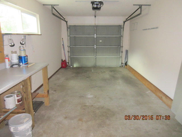 PINEVIEW HEIGHTS S/D - Residential Lease
