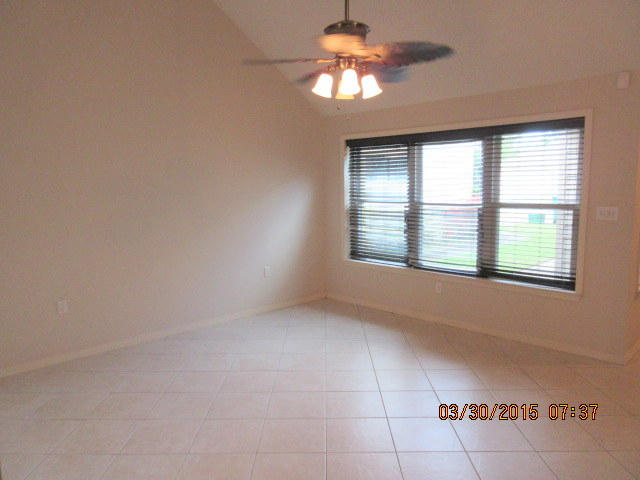 PINEVIEW HEIGHTS S/D - Residential Lease