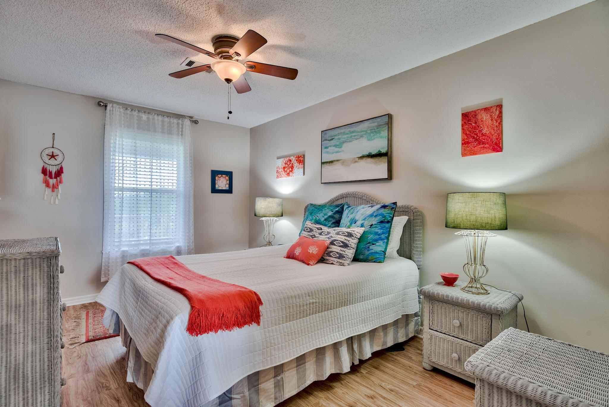 BEACHSIDE VILLAS CONDO - Residential