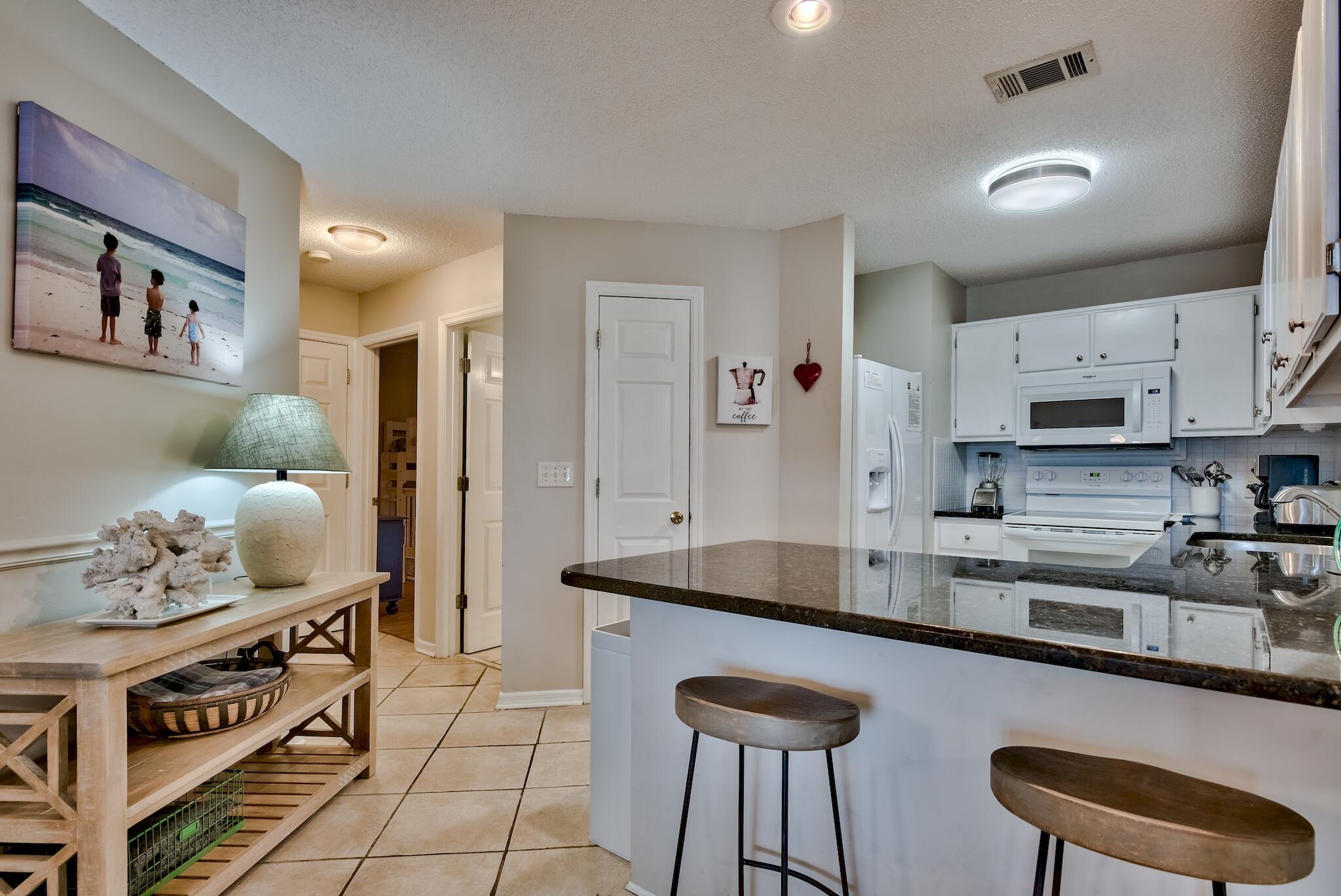 BEACHSIDE VILLAS CONDO - Residential
