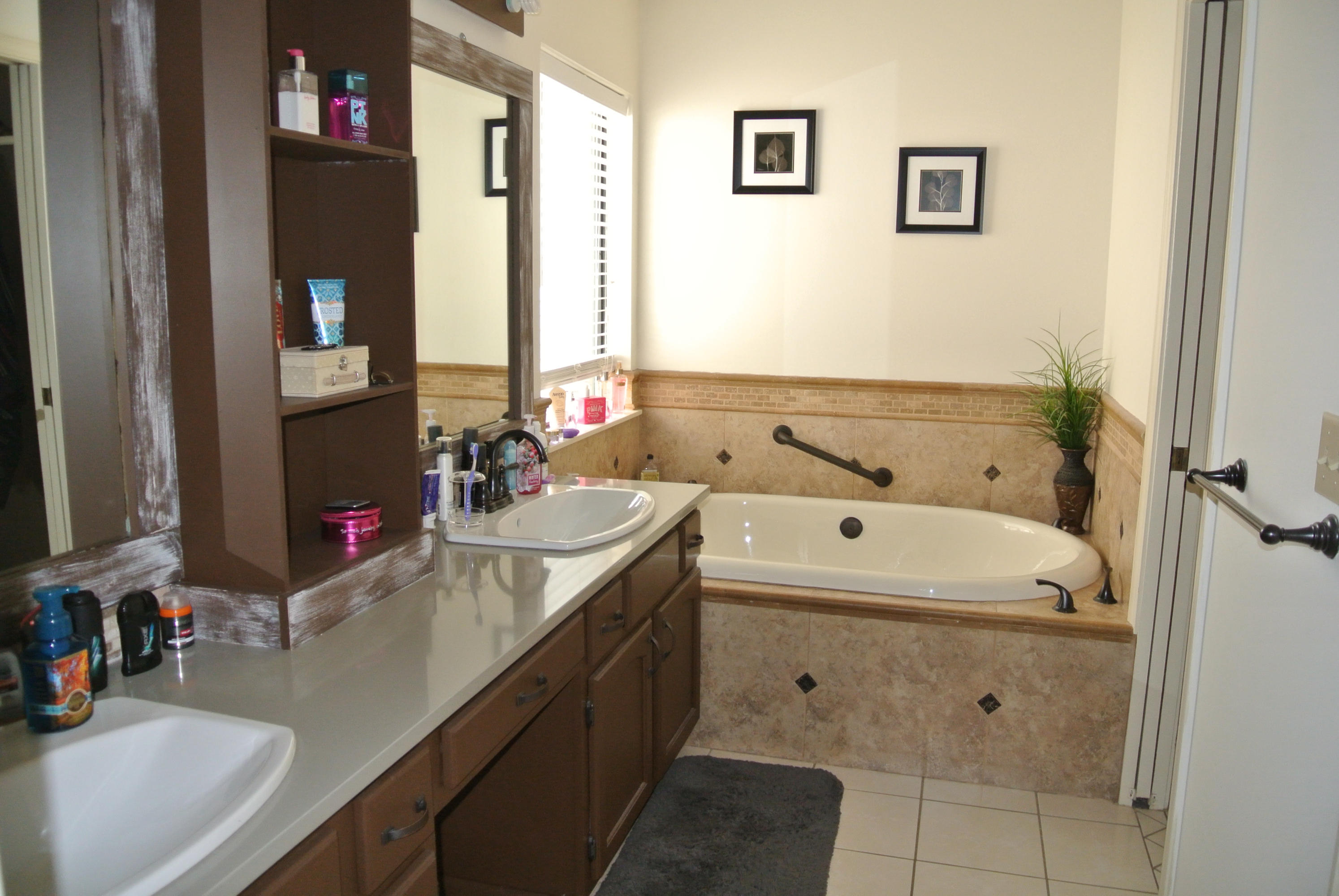 CEDAR RIDGE PH 9 - Residential Lease