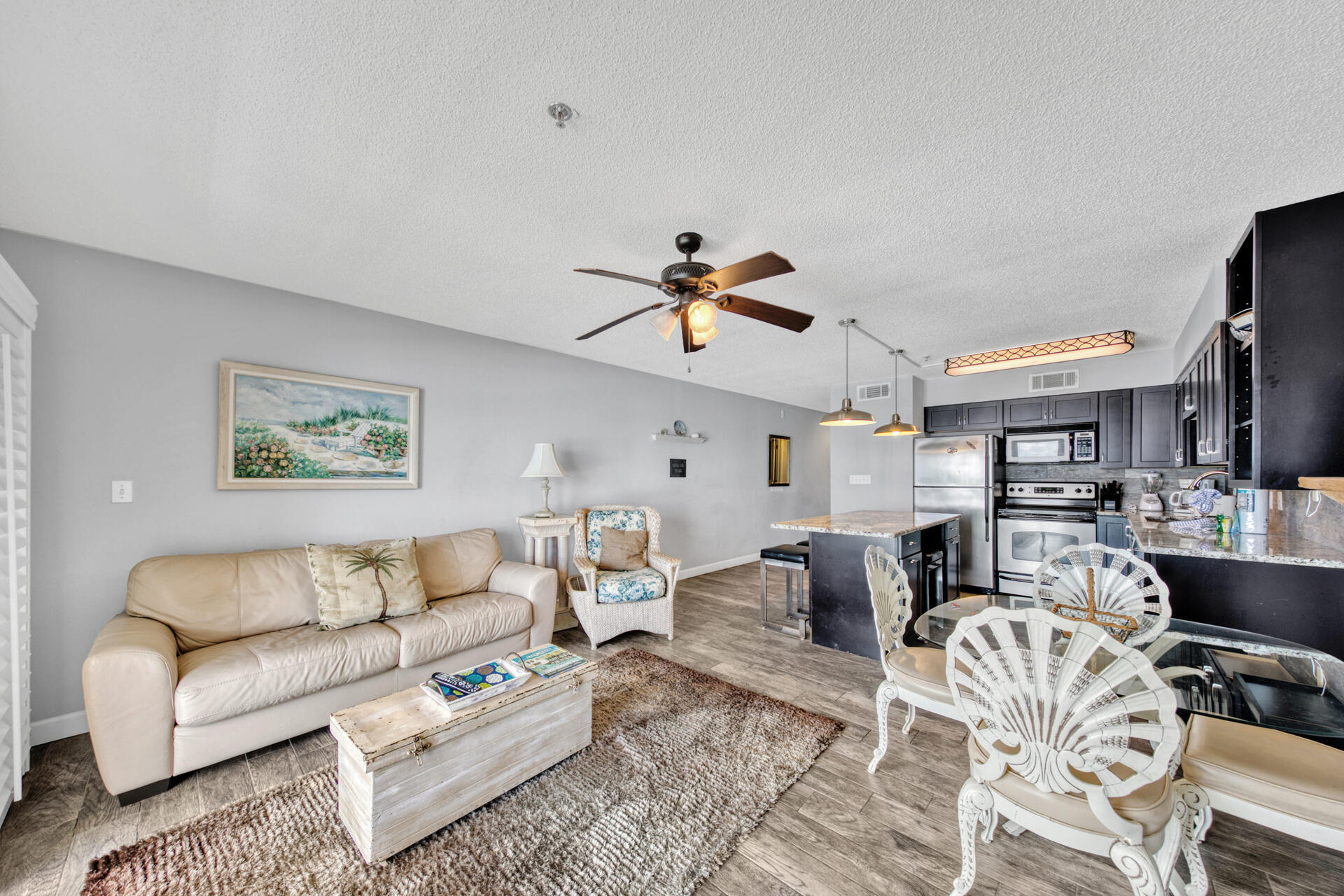 CRYSTAL SANDS PHASE II - Residential