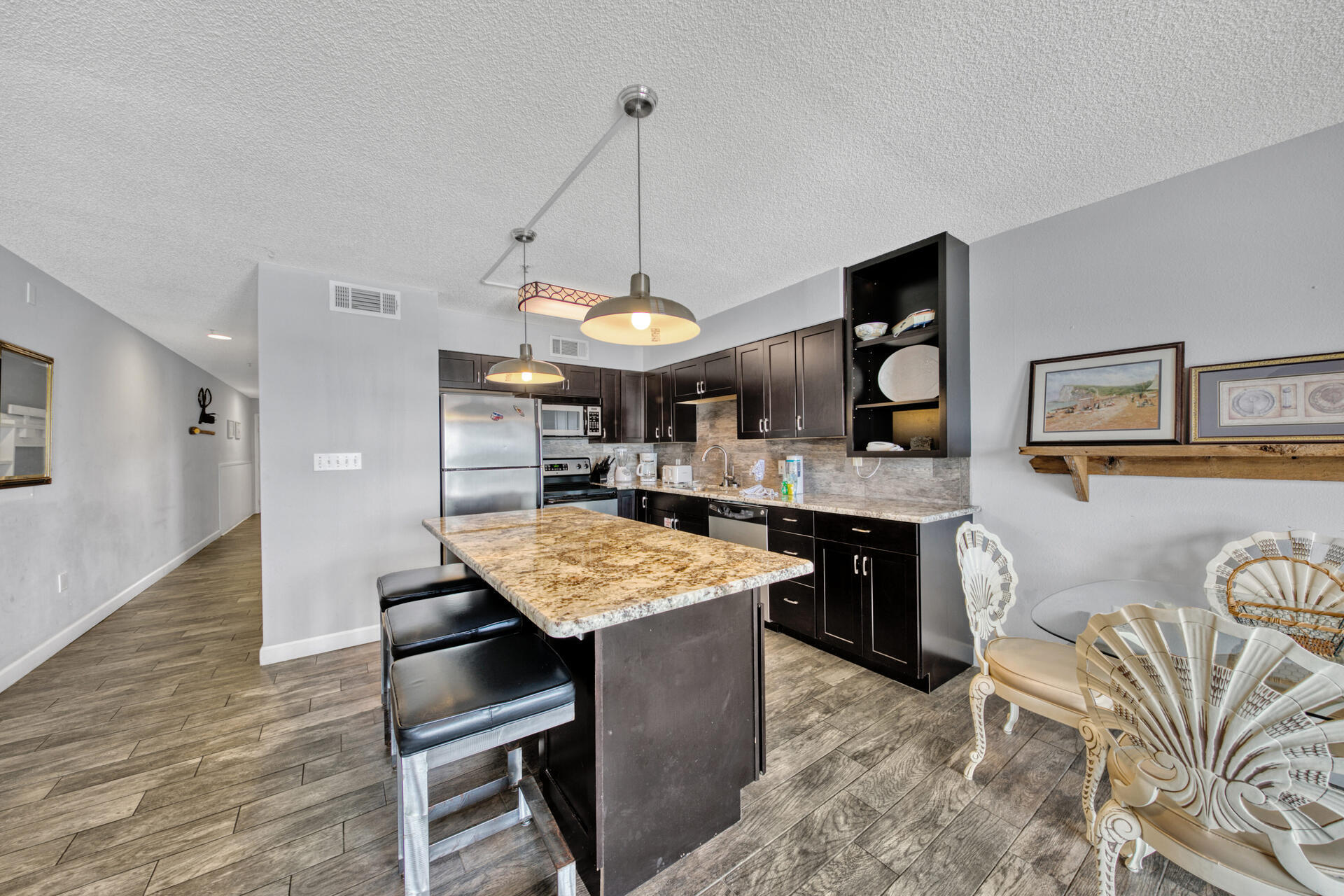 CRYSTAL SANDS PHASE II - Residential