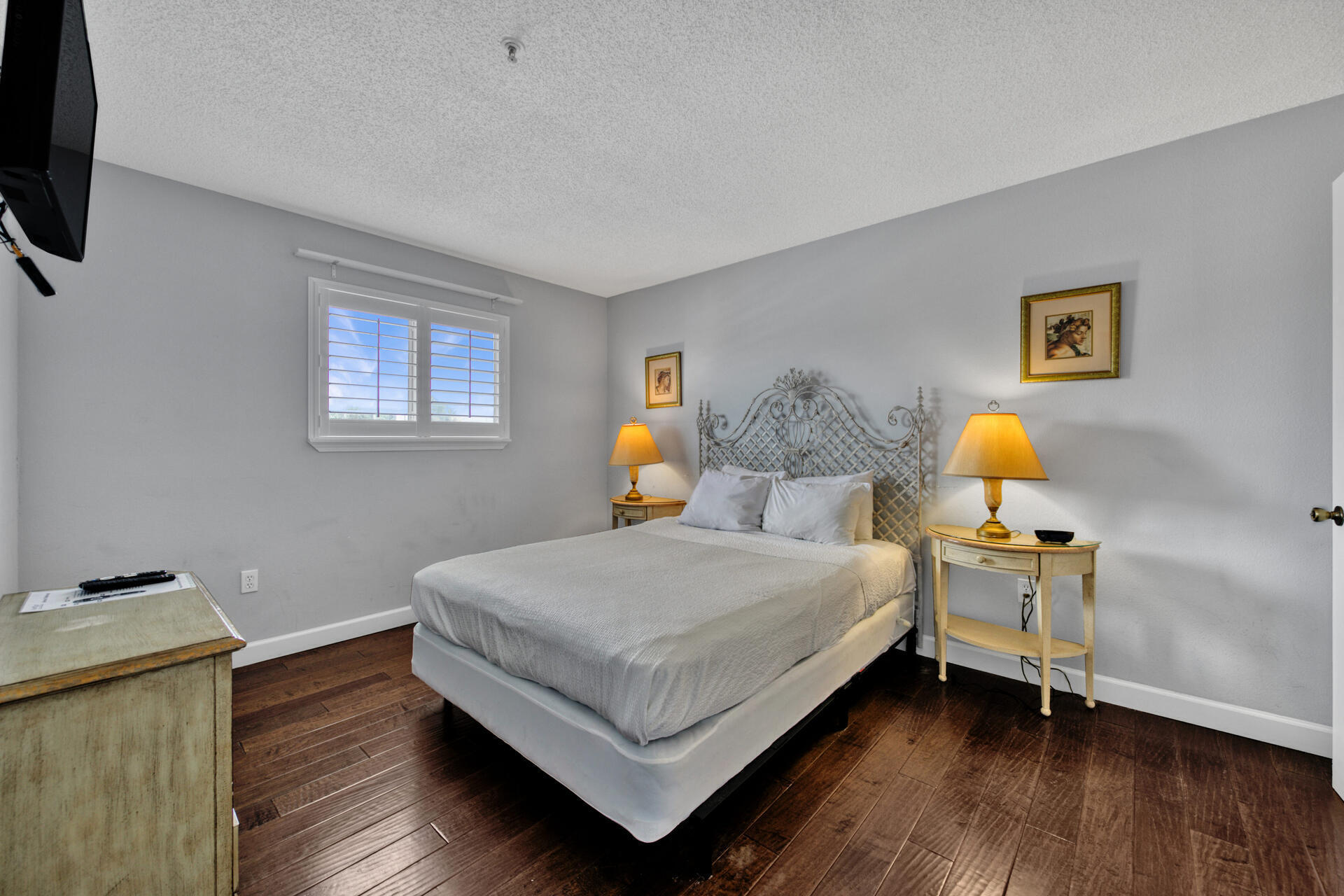 CRYSTAL SANDS PHASE II - Residential