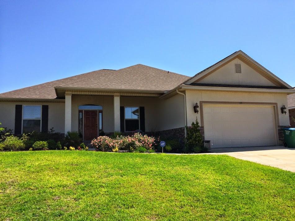 SHADOW PINES - Residential Lease