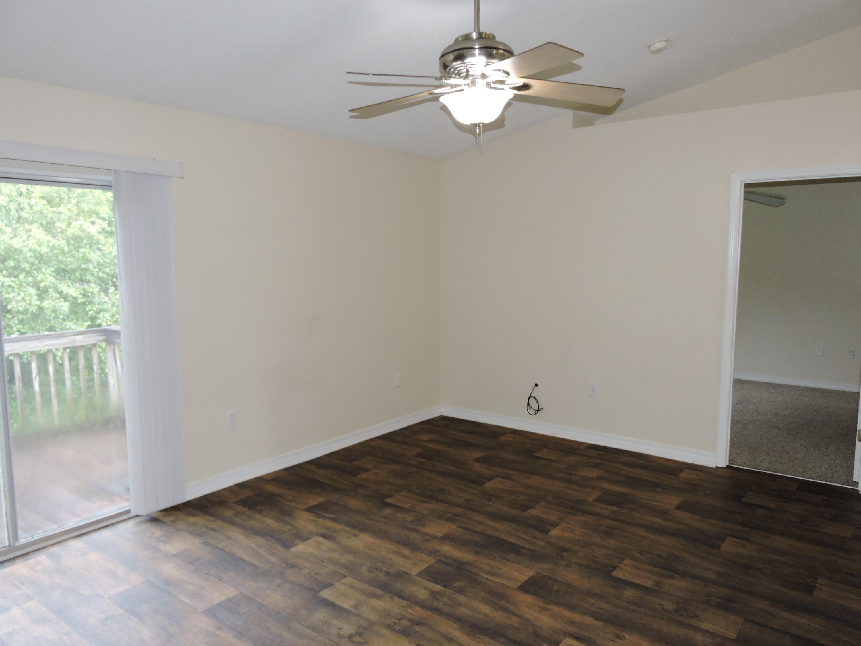 RIDGE CREST PH II - Residential Lease
