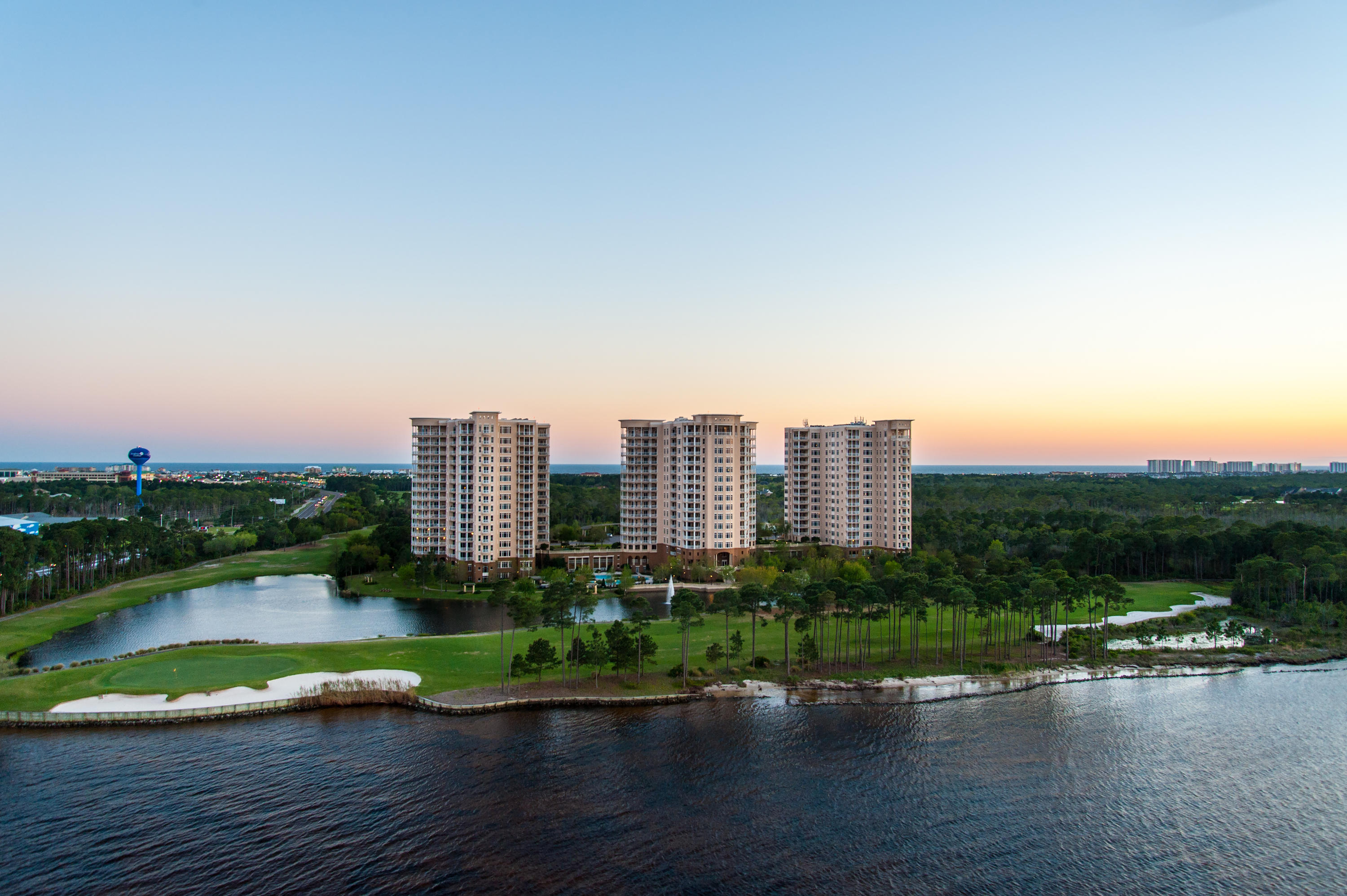 ONE WATER PLACE - Residential