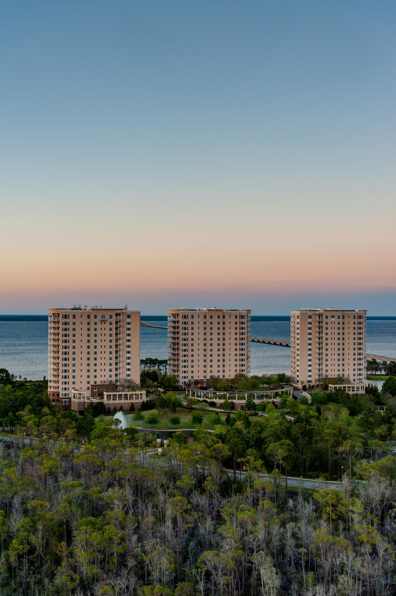 ONE WATER PLACE - Residential