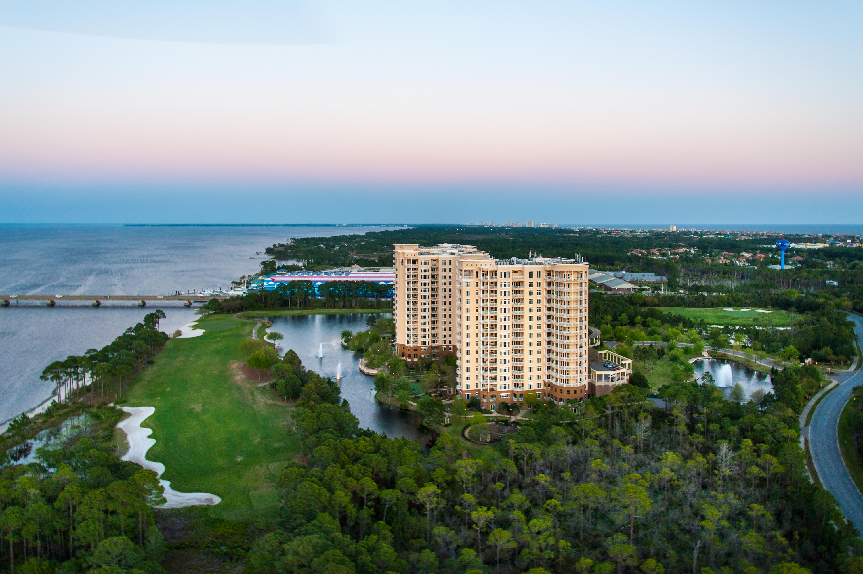 ONE WATER PLACE - Residential