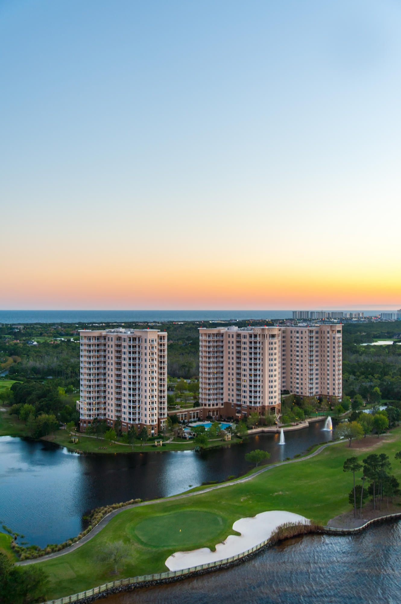 ONE WATER PLACE - Residential