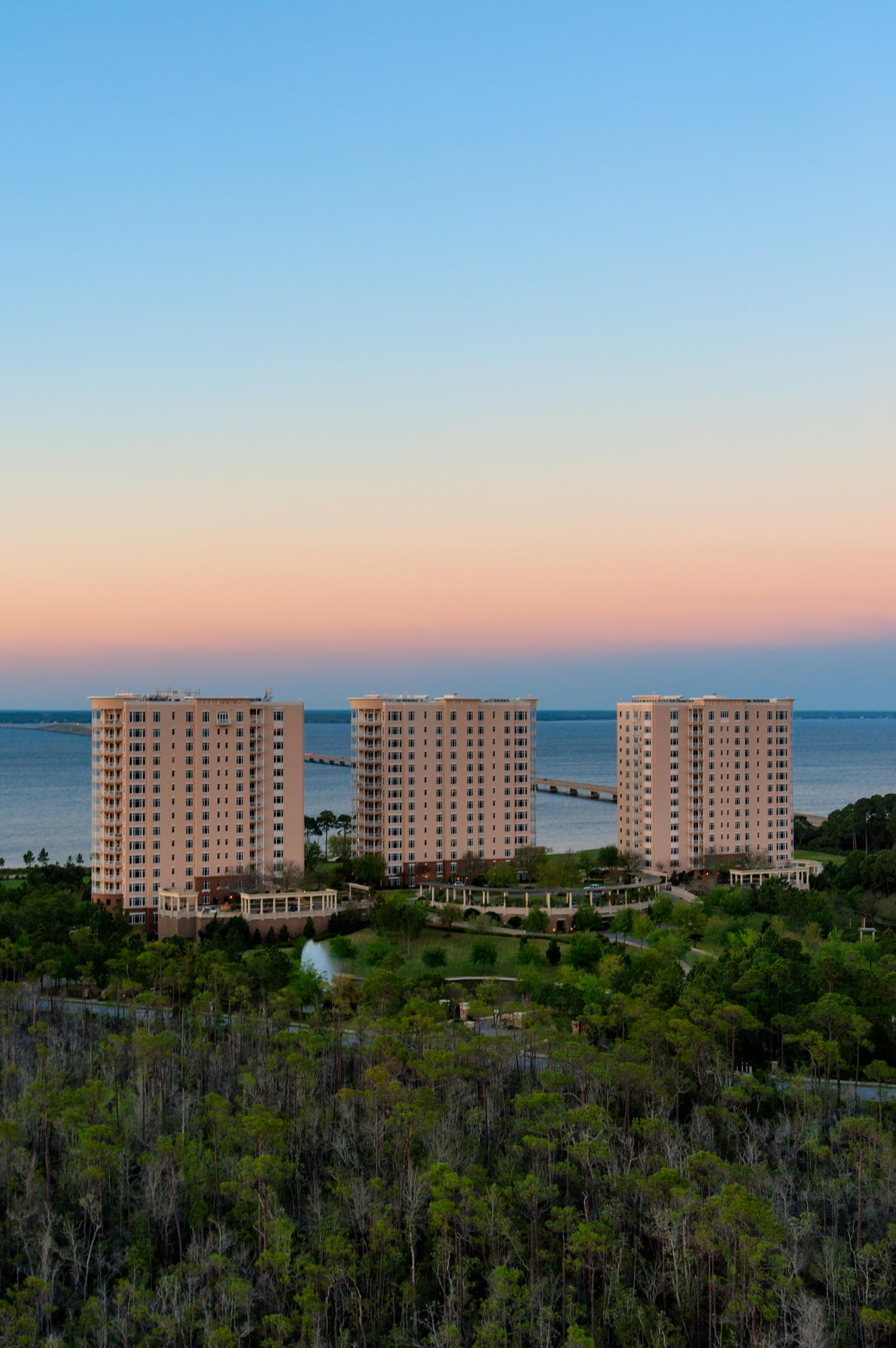 ONE WATER PLACE - Residential