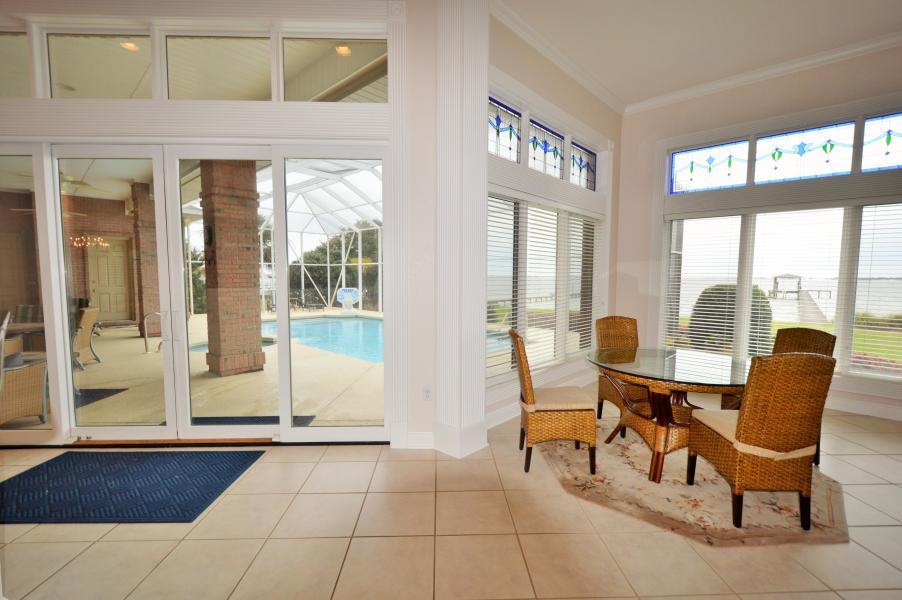 PRITCHARD POINT - Residential Lease