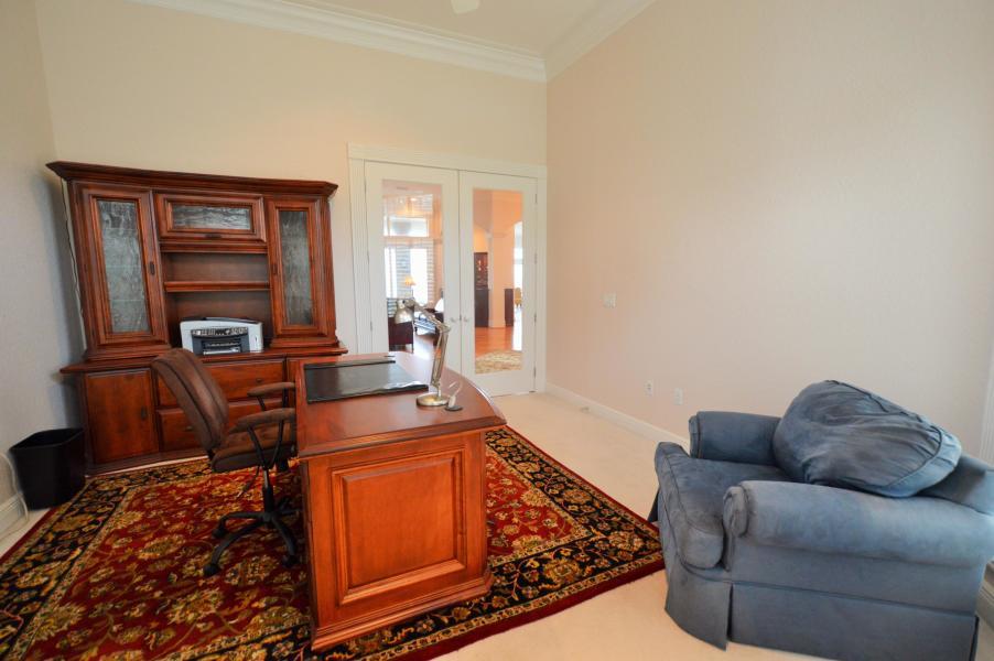 PRITCHARD POINT - Residential Lease