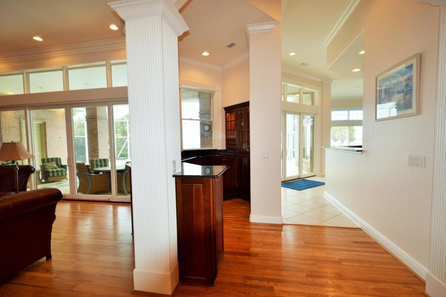 PRITCHARD POINT - Residential Lease
