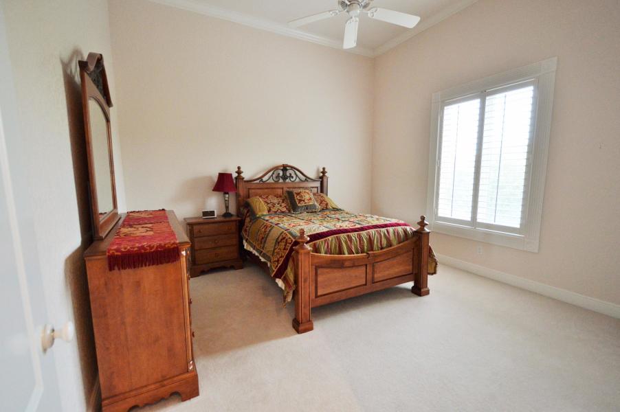 PRITCHARD POINT - Residential Lease